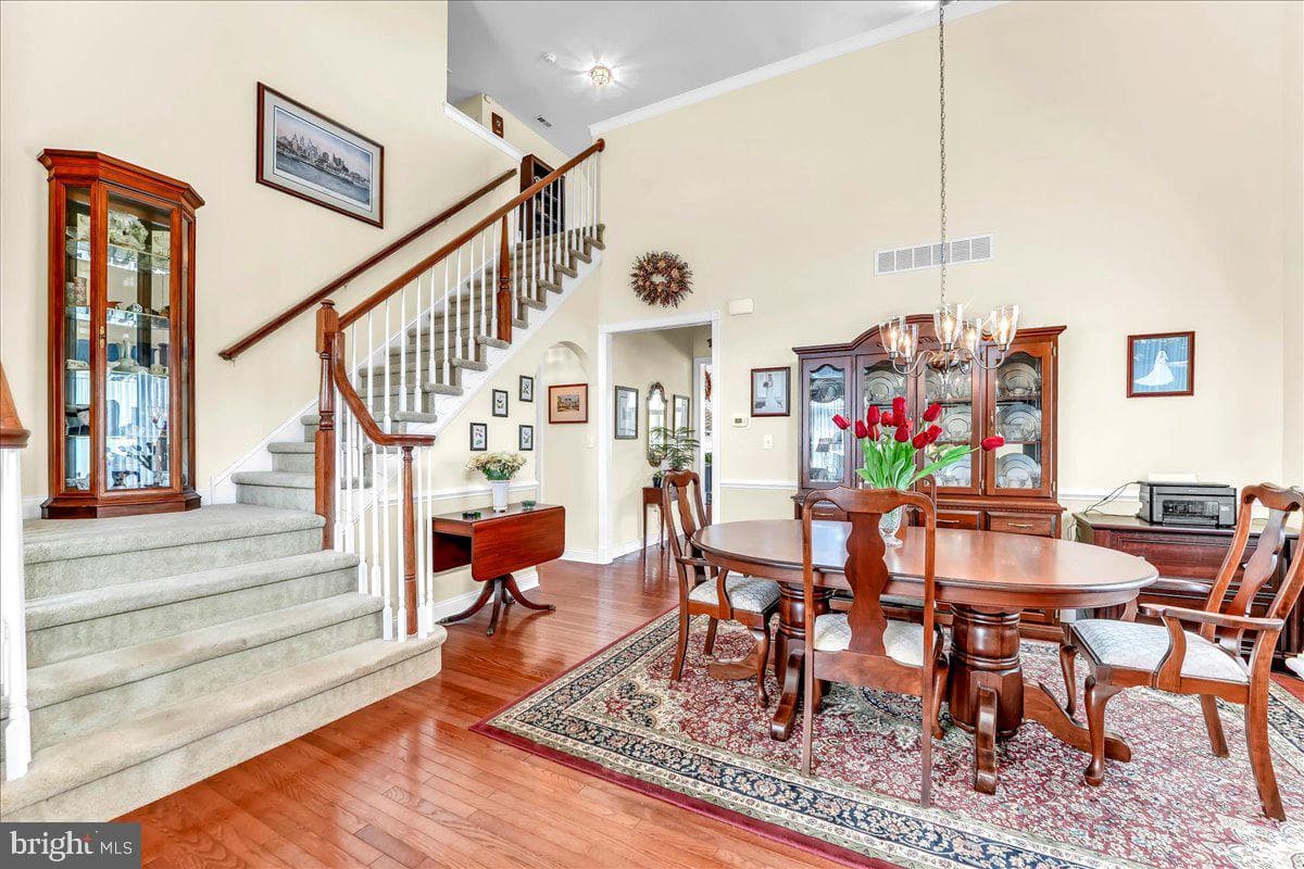 480 Peters Way photo 10