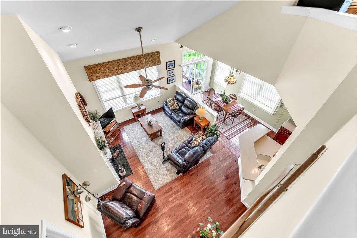 480 Peters Way photo 24