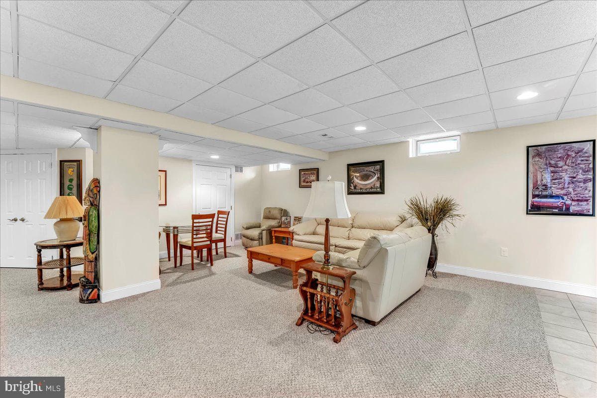 480 Peters Way photo 30