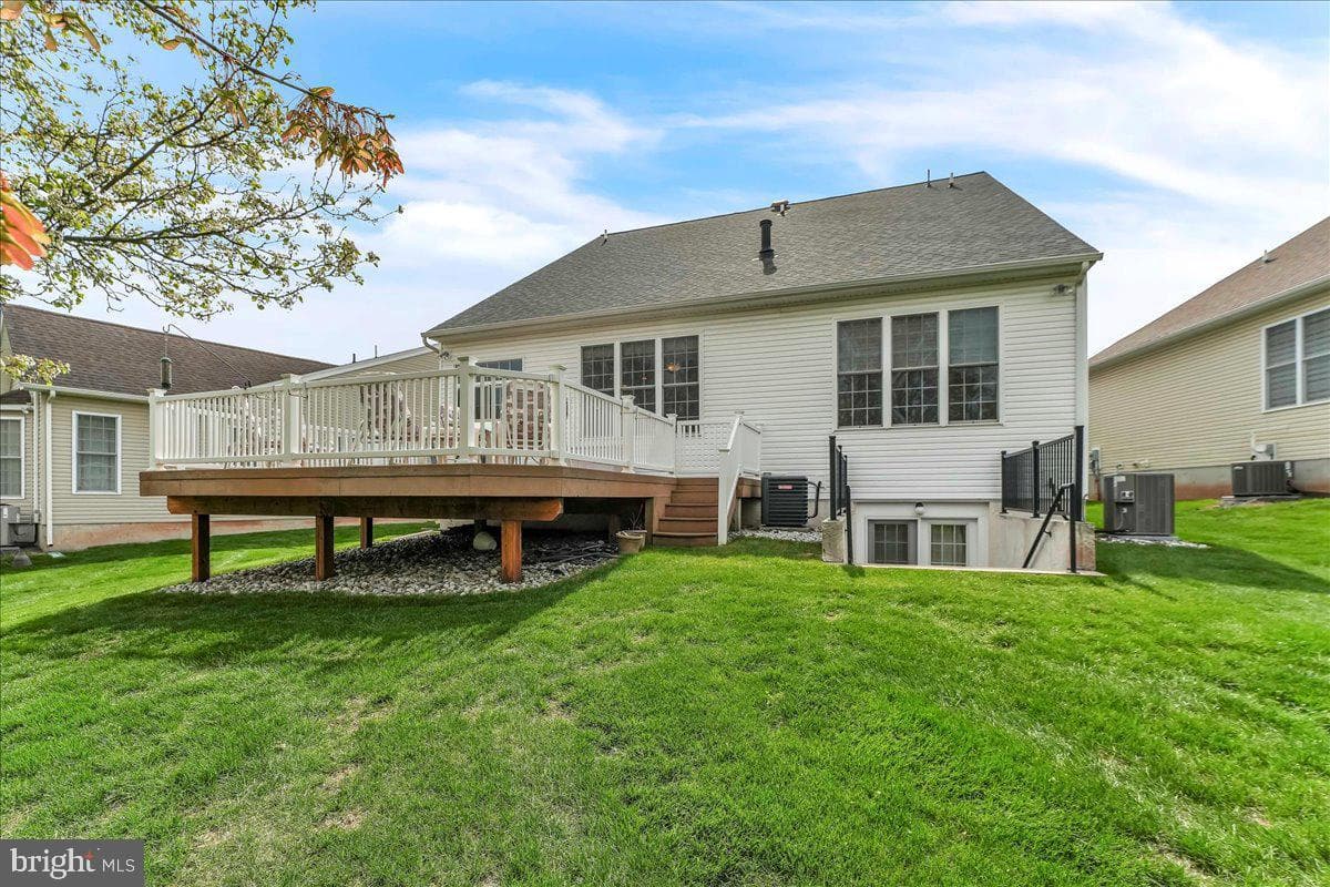 480 Peters Way photo 34