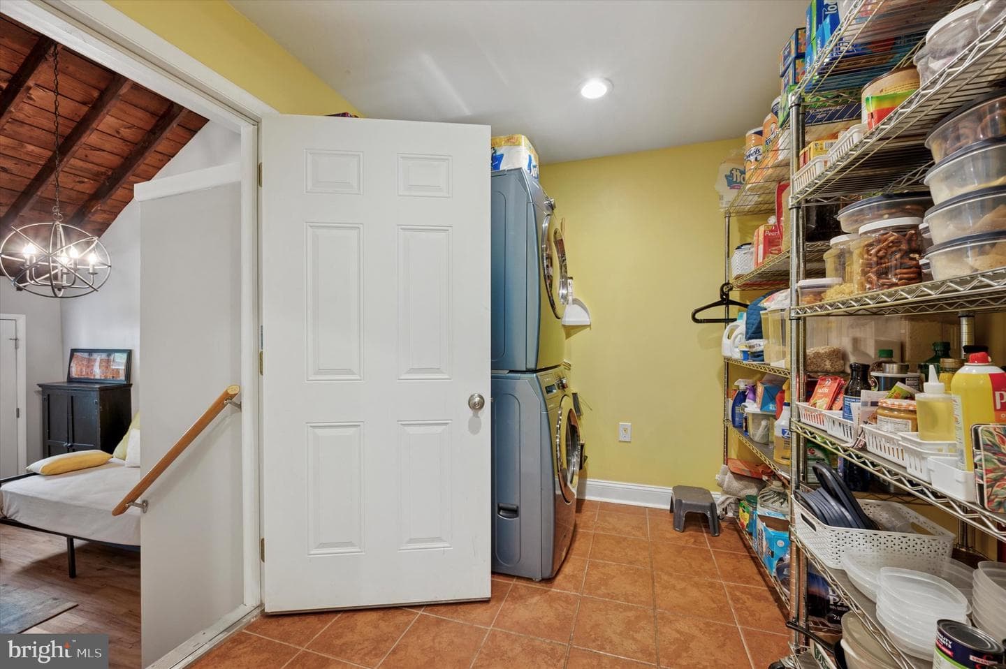 628 Edge Hill Road photo 13
