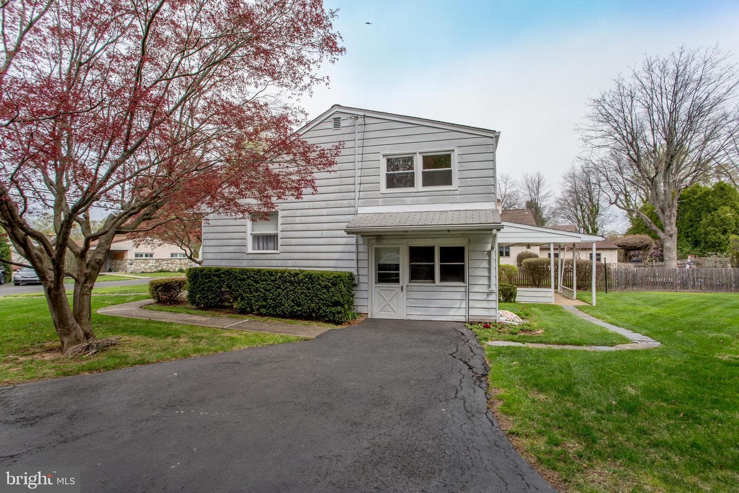 1751 Kimball Avenue photo 35