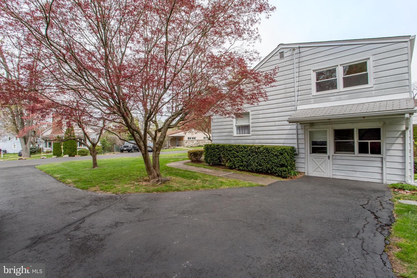 1751 Kimball Avenue photo 36