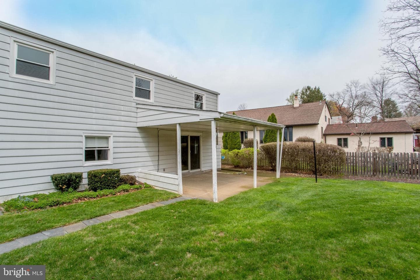 1751 Kimball Avenue photo 39