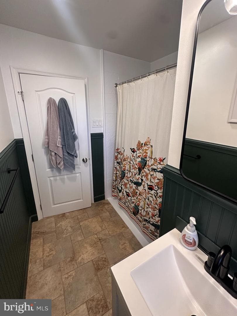 2154 Clearview Avenue photo 8