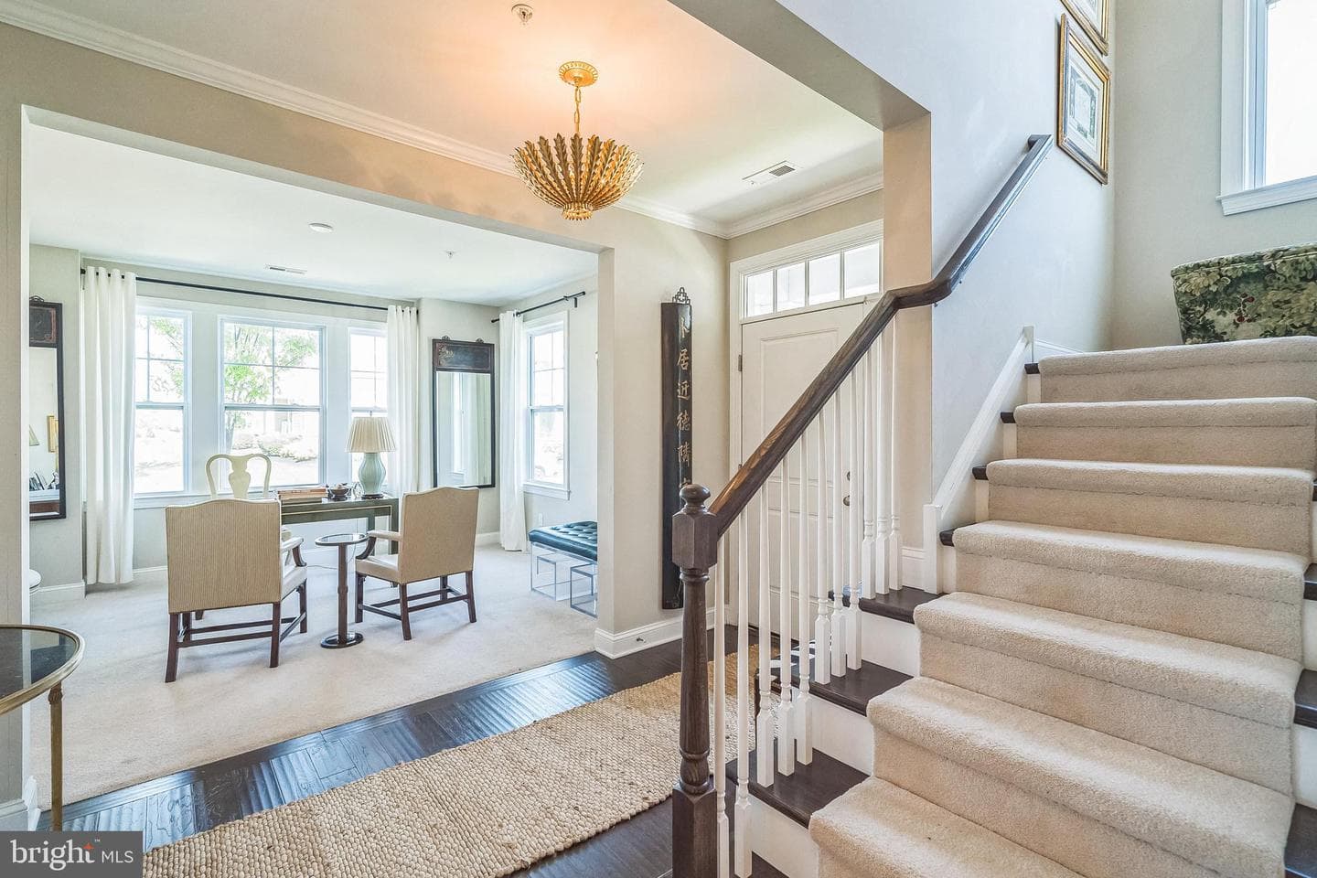 301 Summit Drive photo 4