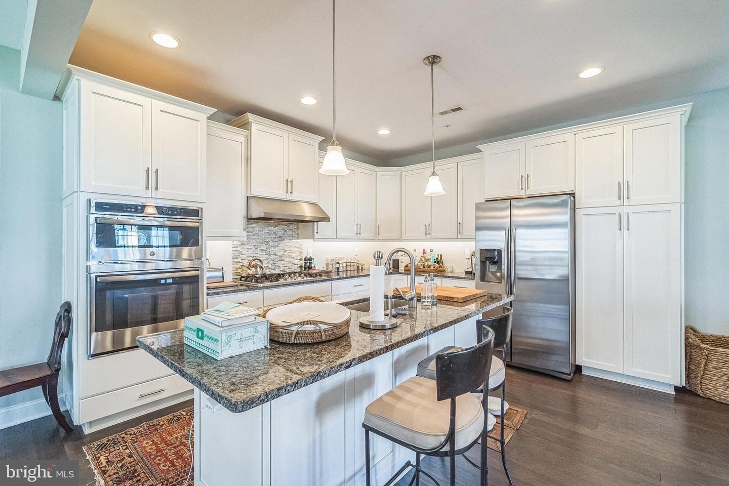 301 Summit Drive photo 9
