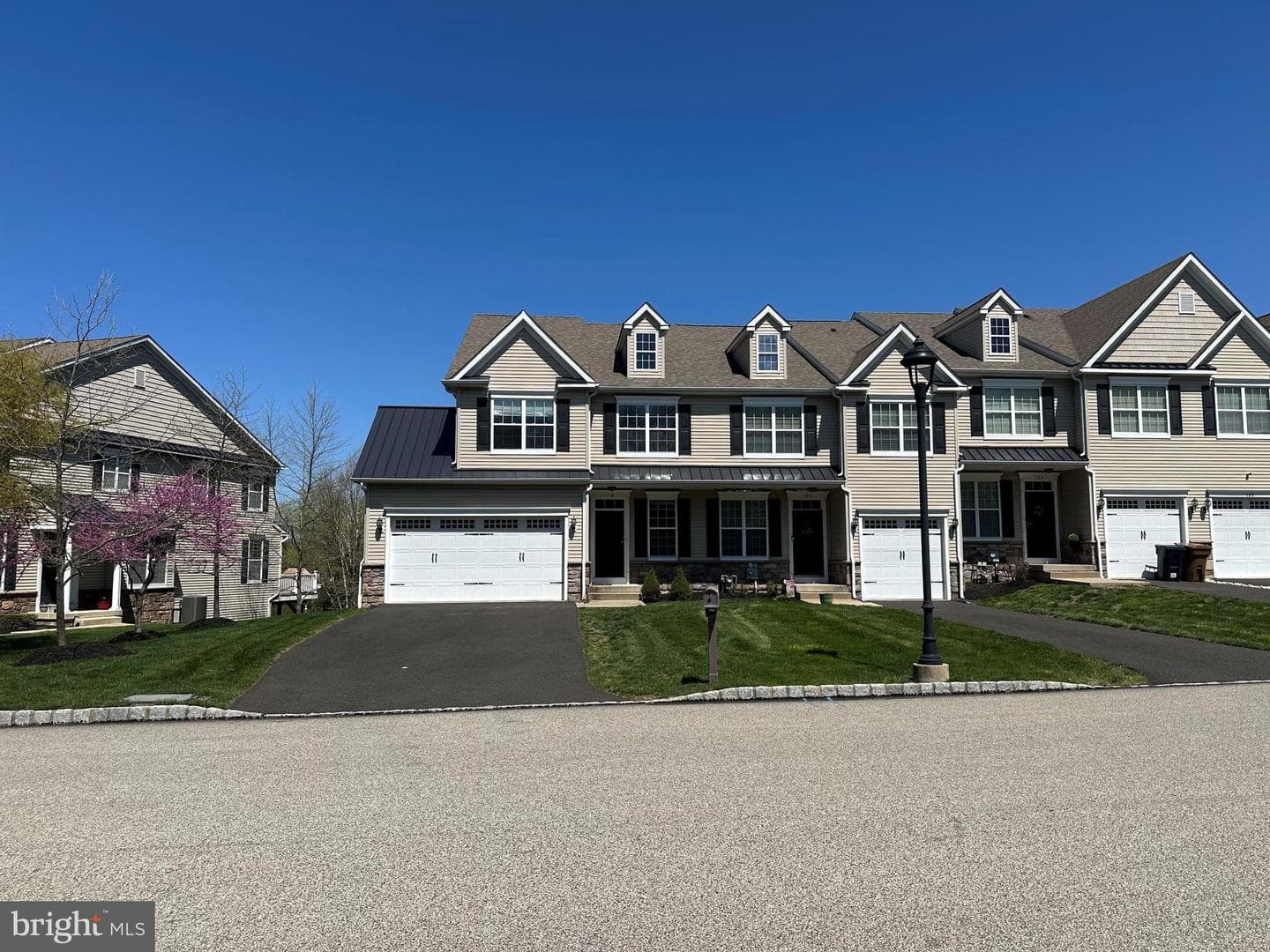116 High Point Avenue photo 1