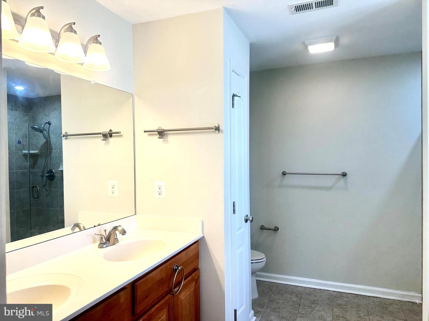 116 High Point Avenue photo 14