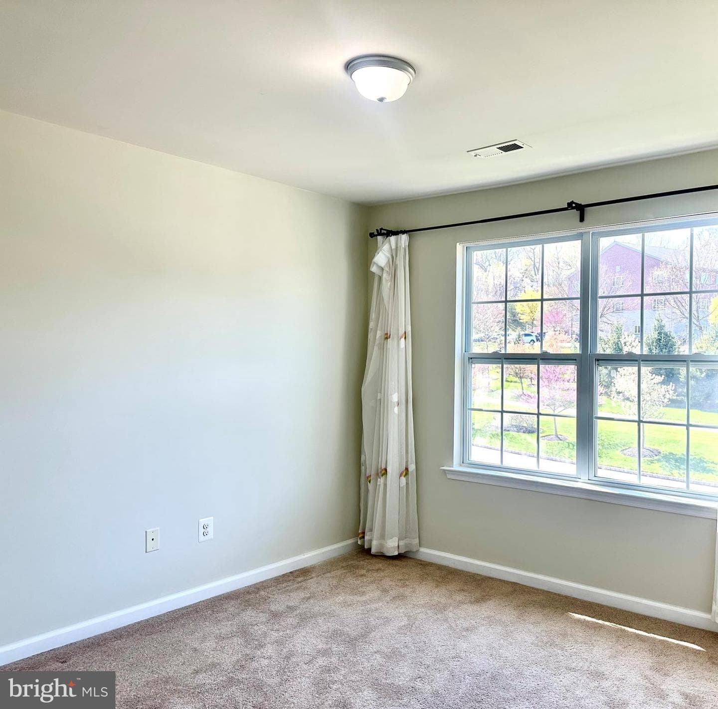 116 High Point Avenue photo 16