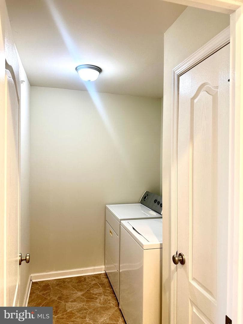 116 High Point Avenue photo 26