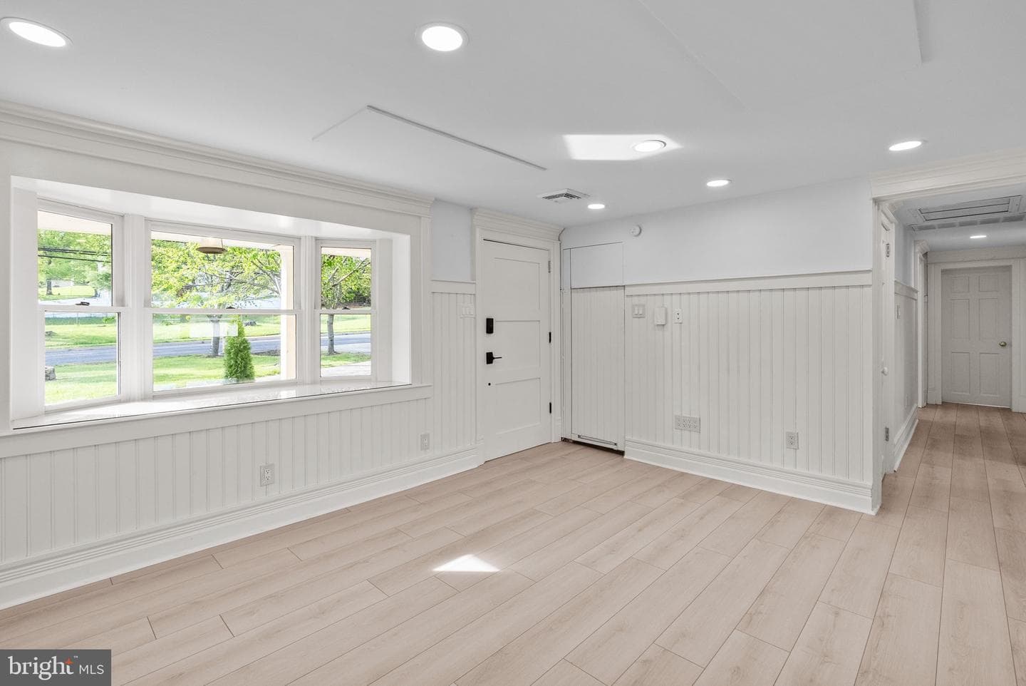 2920 Whitehall Road photo 8