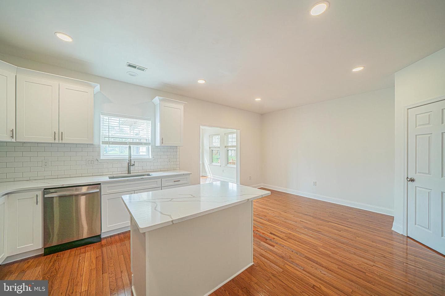 34 Arbor Circle photo 10