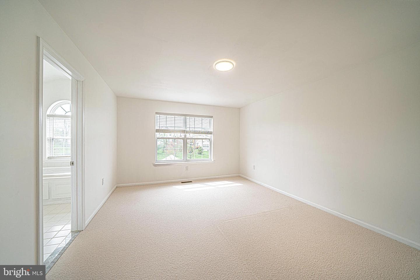 34 Arbor Circle photo 18
