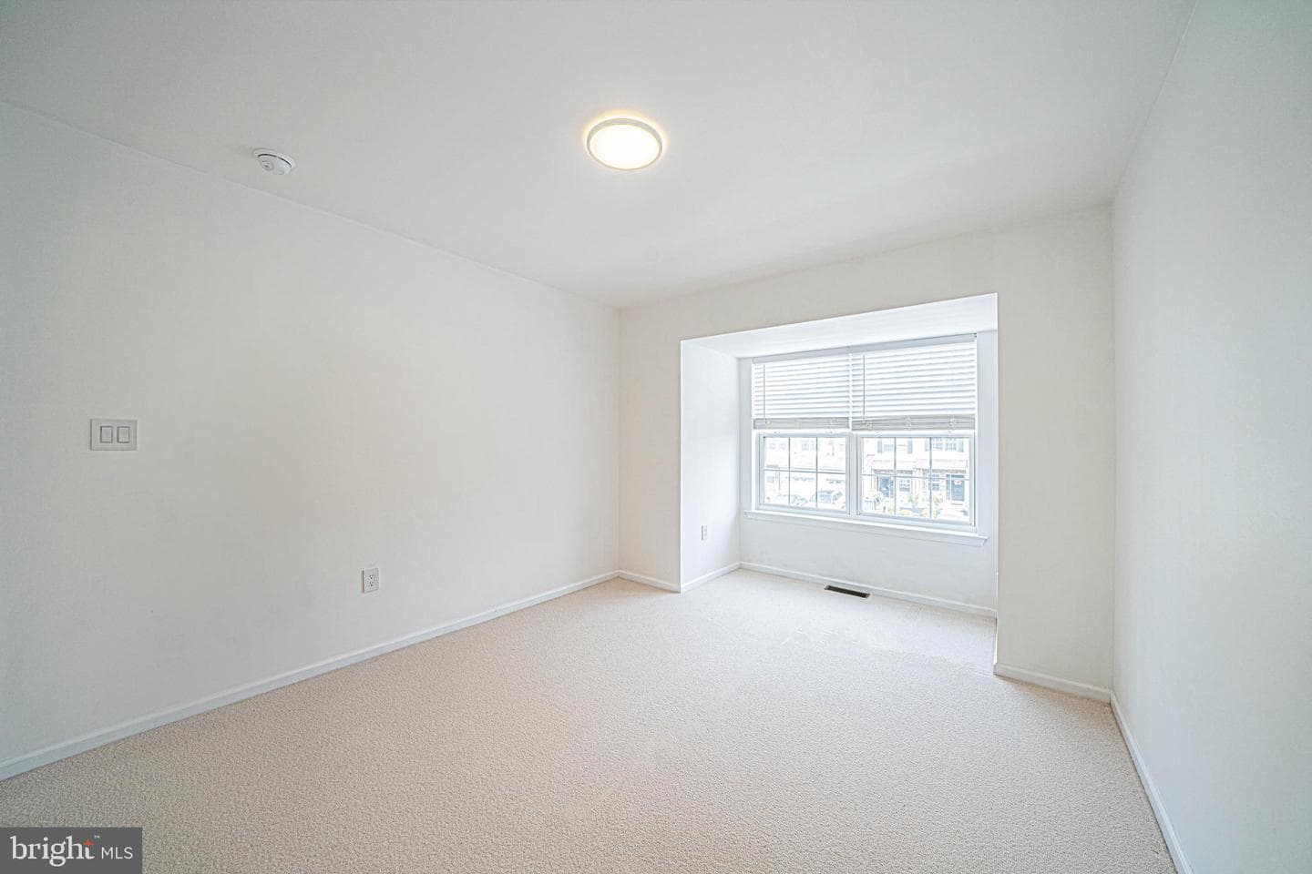34 Arbor Circle photo 31