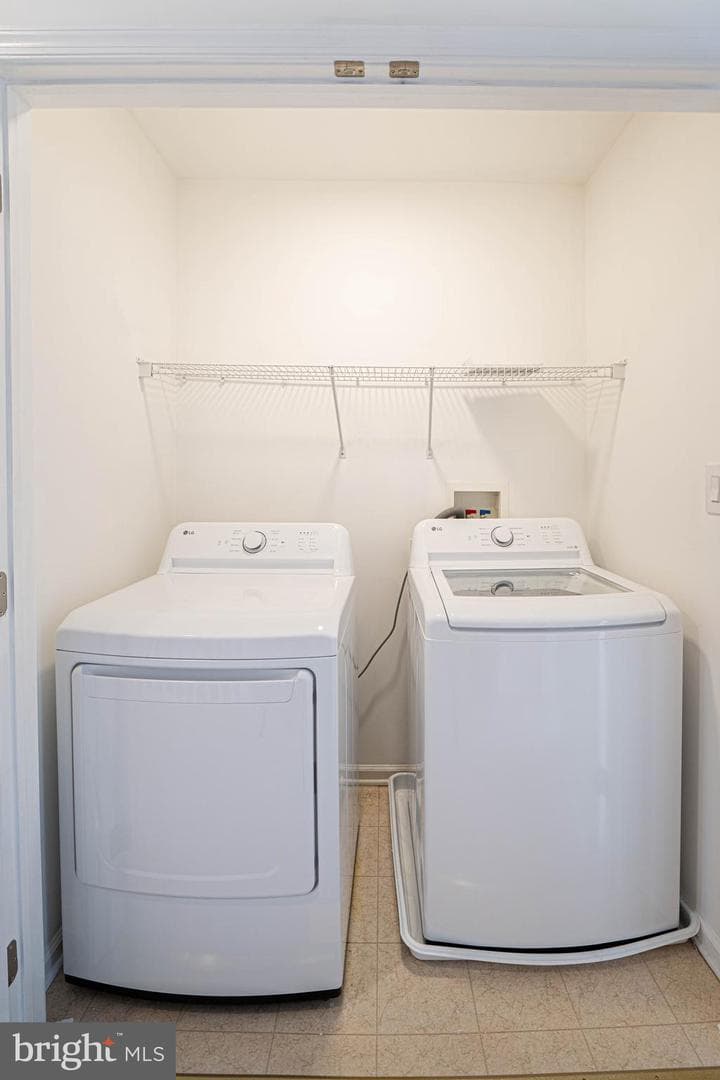 34 Arbor Circle photo 42