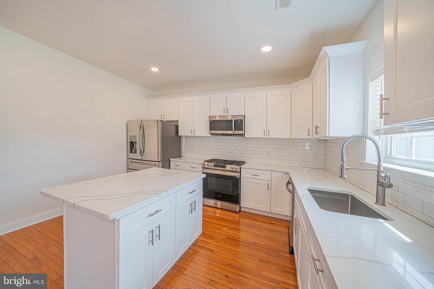 34 Arbor Circle photo 5