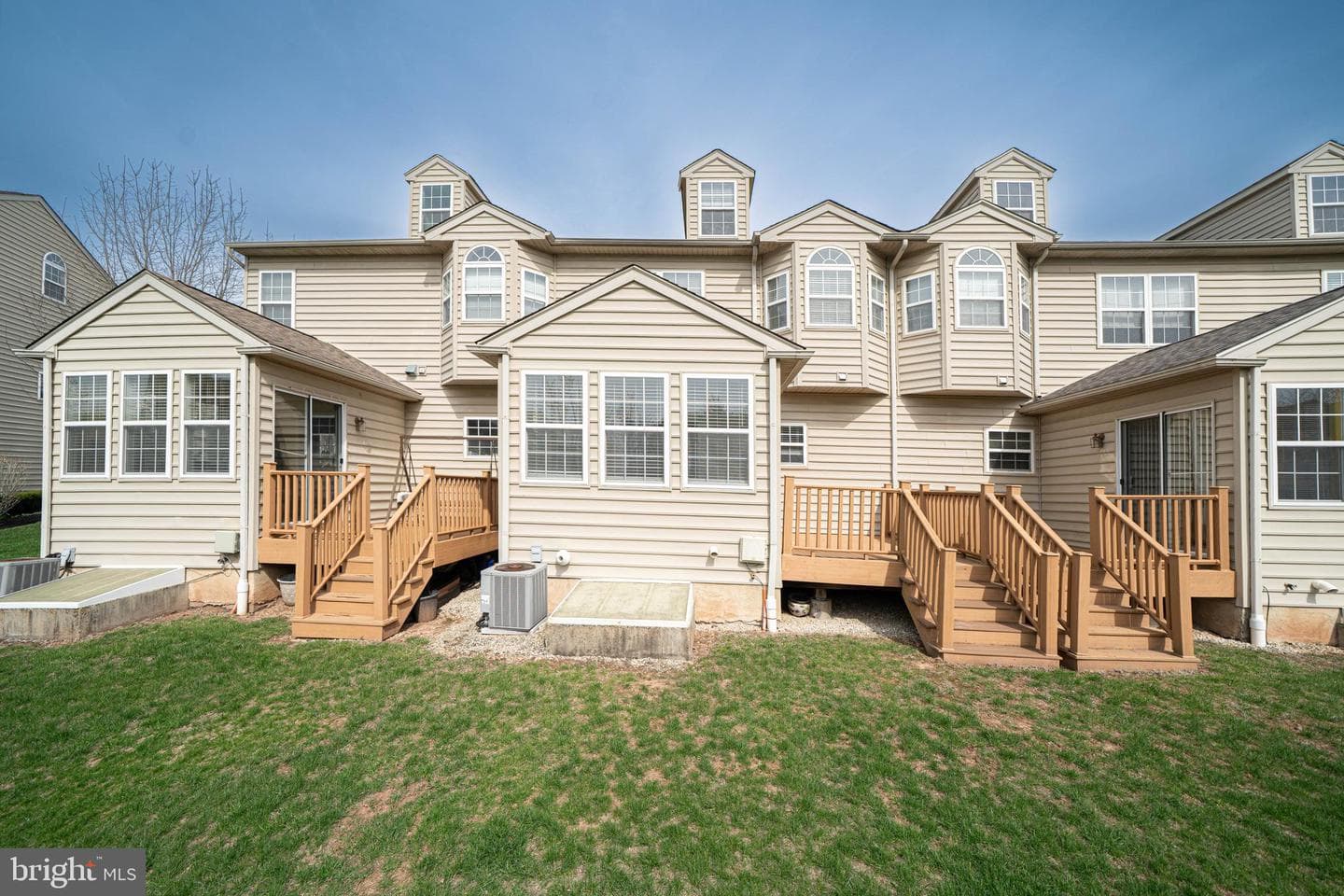 34 Arbor Circle photo 62