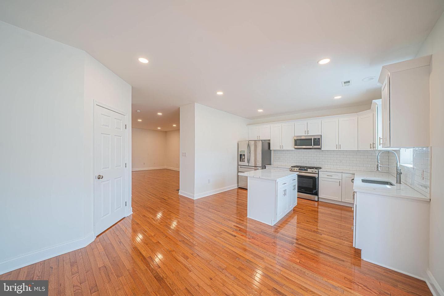 34 Arbor Circle photo 7