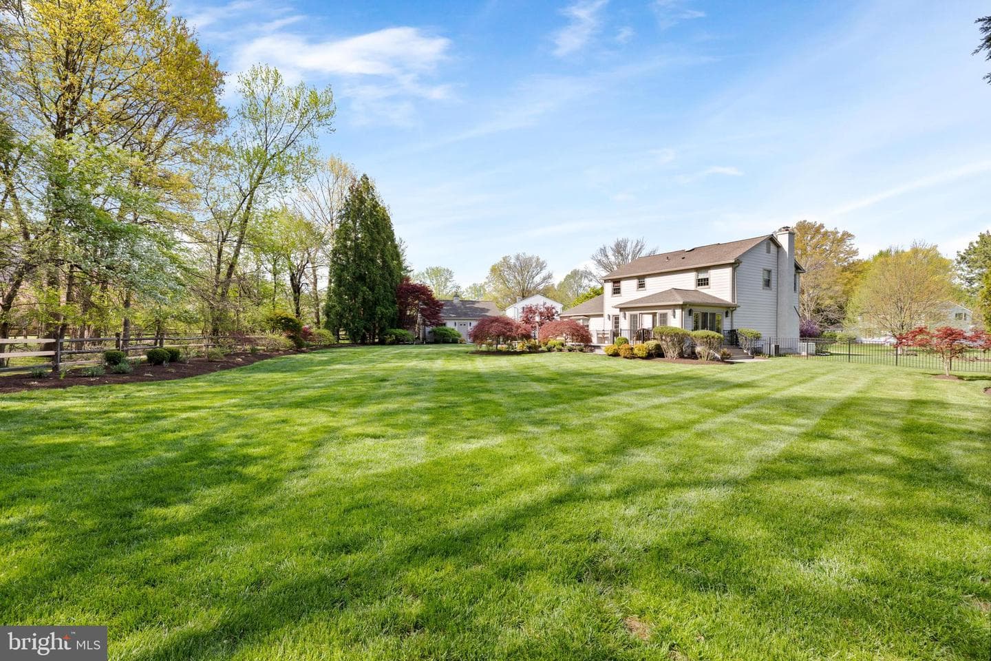 653 Valley Road photo 7