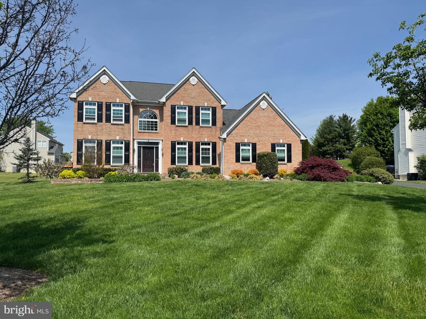 8 Buckley Circle photo 1