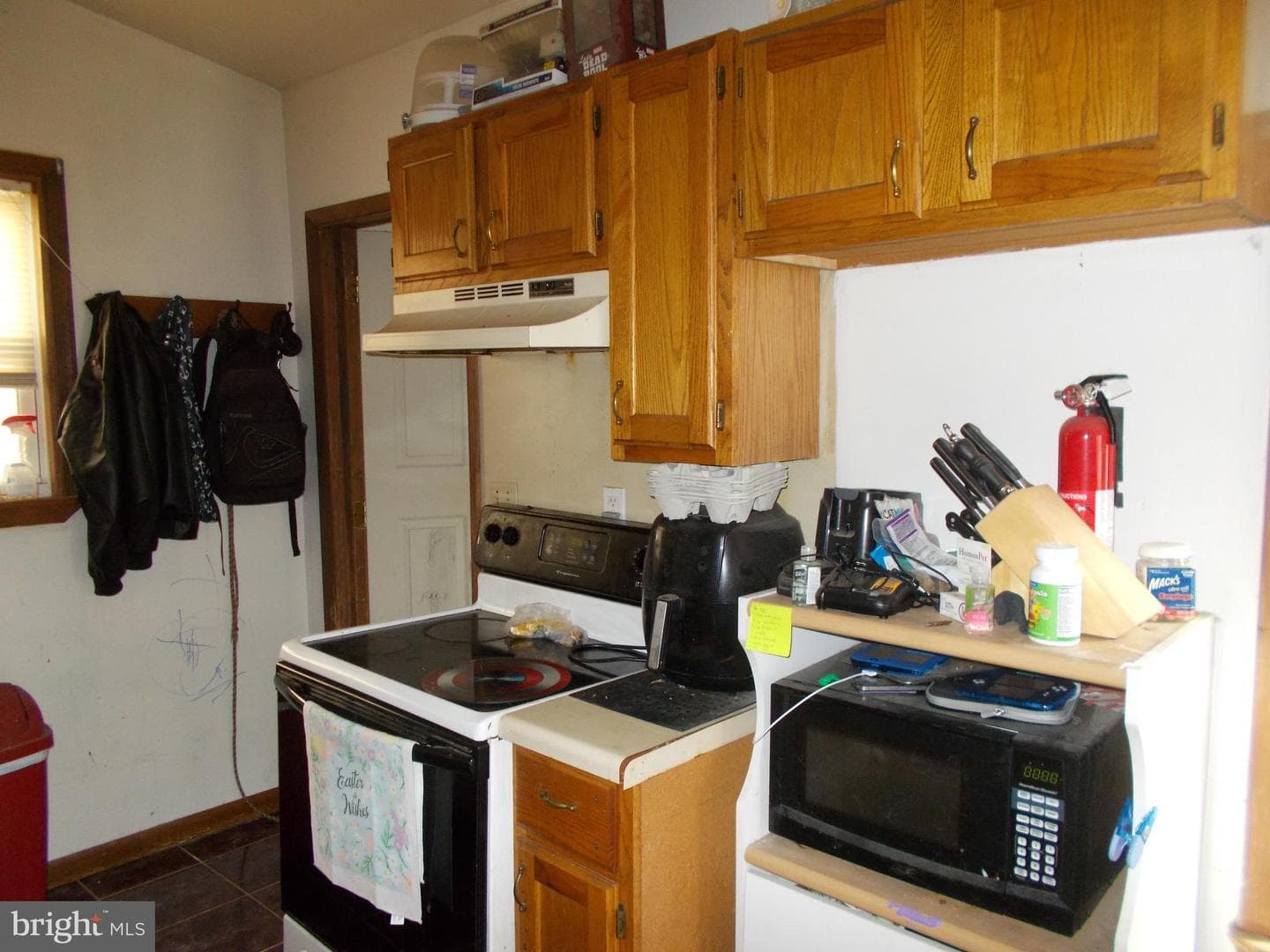 1226 E Philadelphia Avenue photo 5