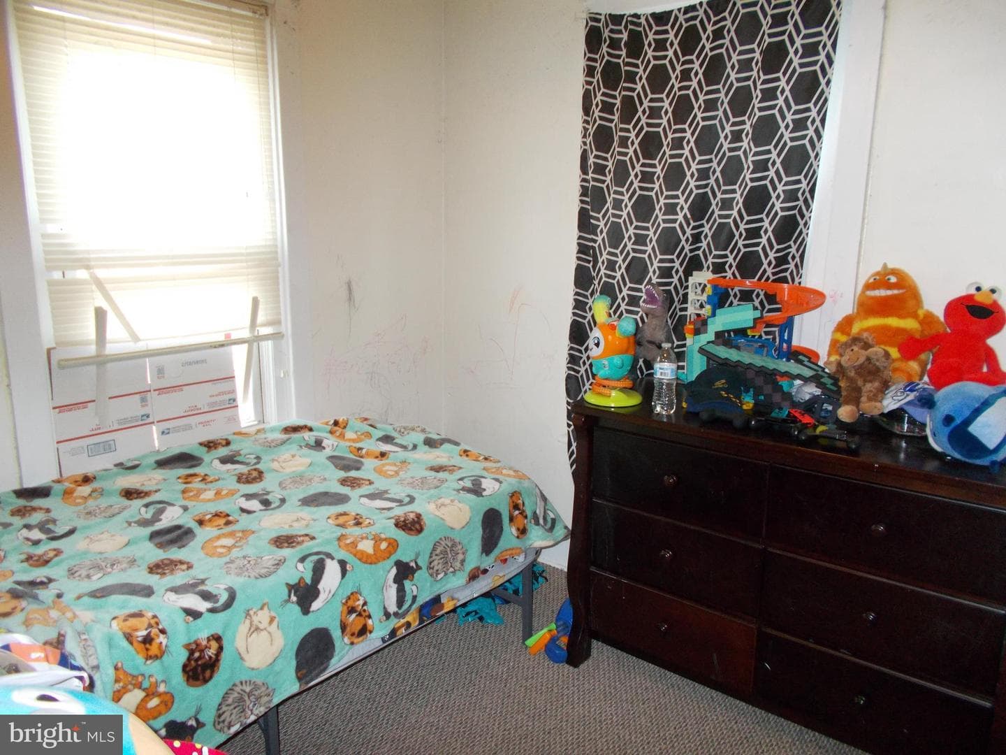 1226 E Philadelphia Avenue photo 8