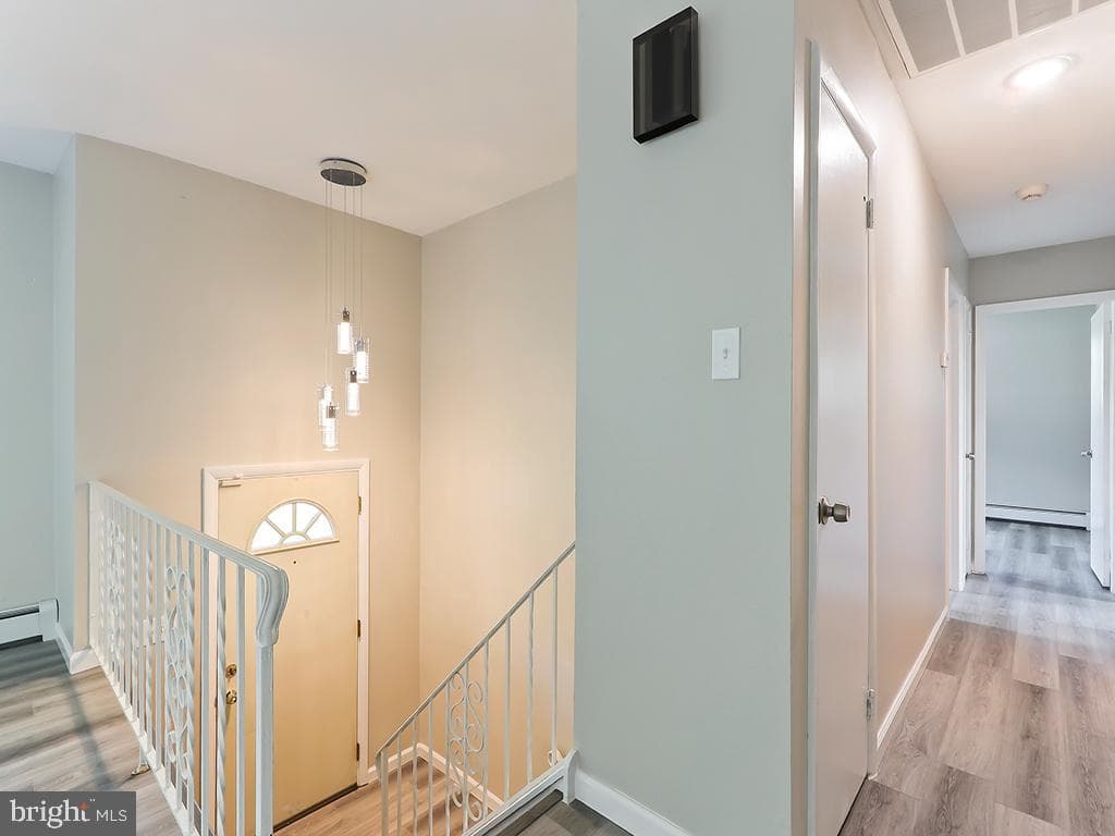 14 Featherbed Lane photo 13