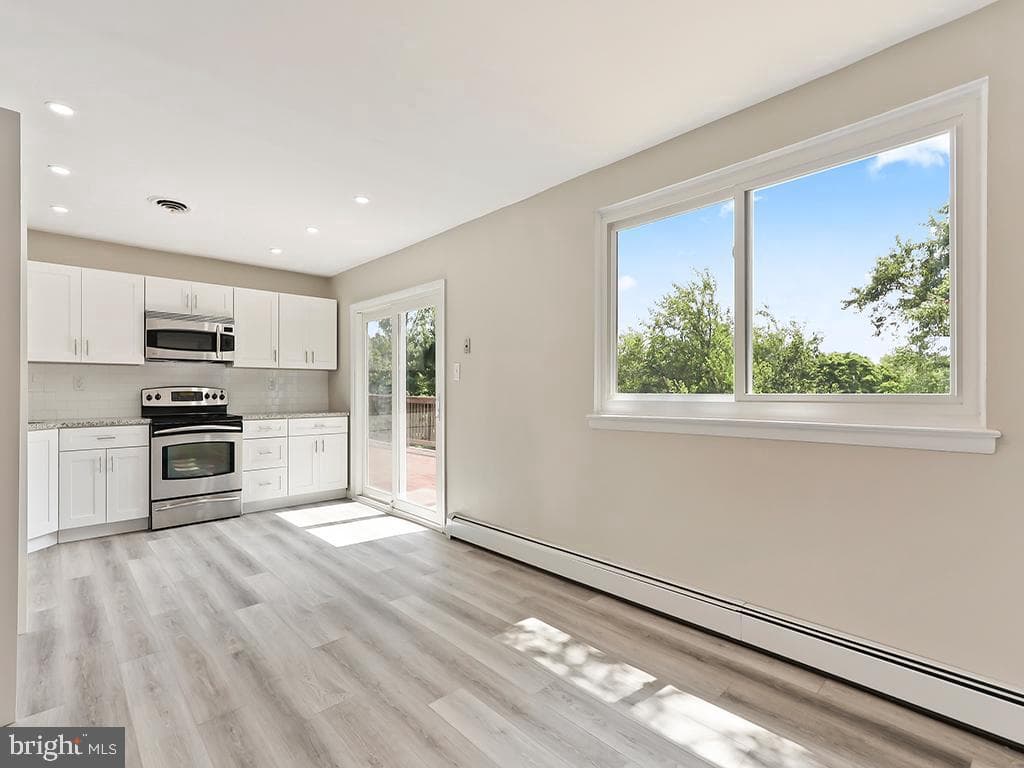 14 Featherbed Lane photo 18