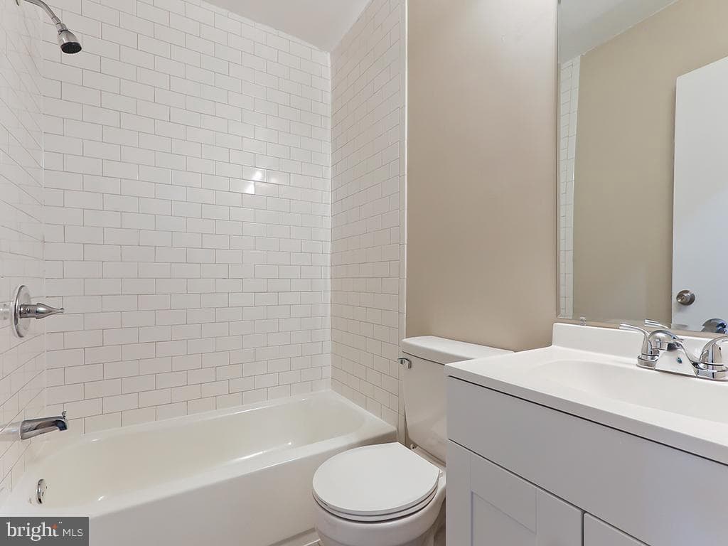 14 Featherbed Lane photo 27