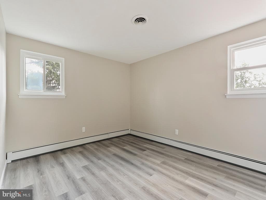 14 Featherbed Lane photo 30