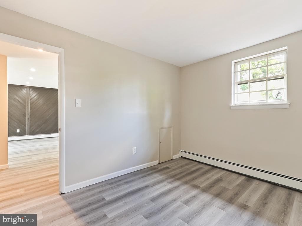 14 Featherbed Lane photo 36
