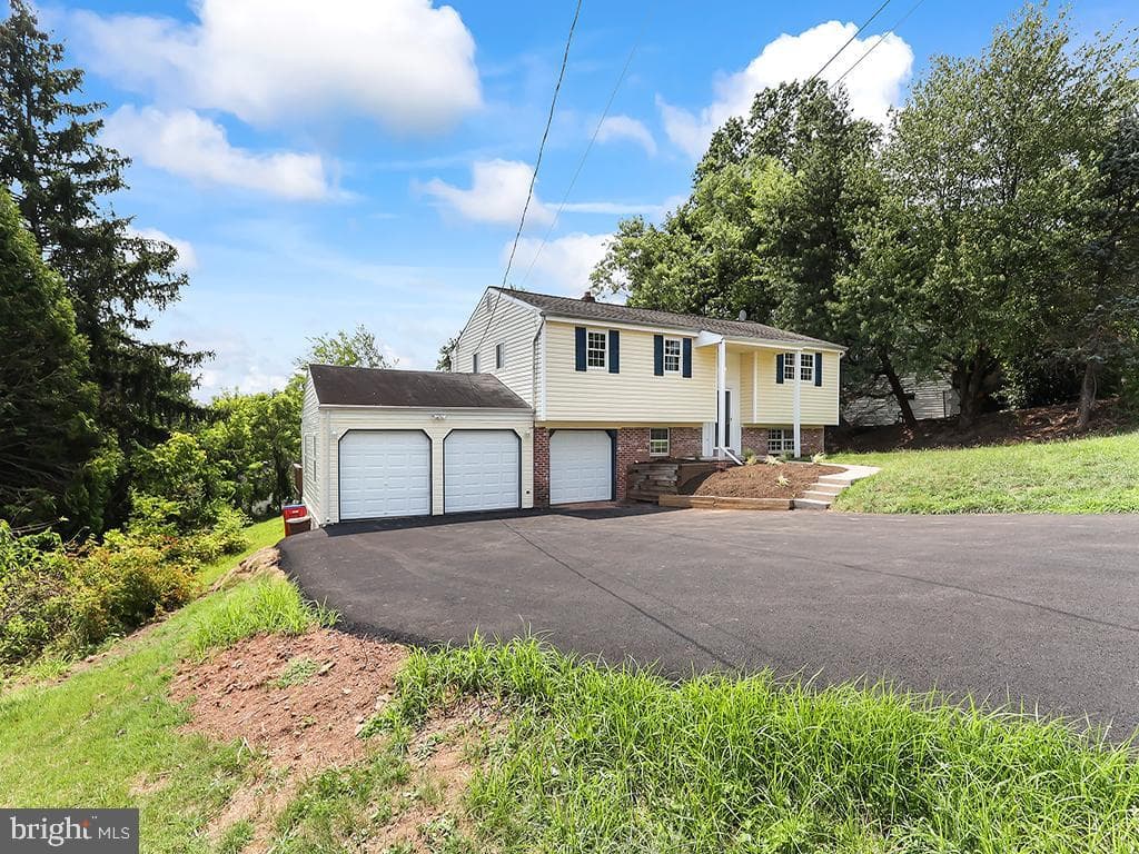 14 Featherbed Lane photo 4