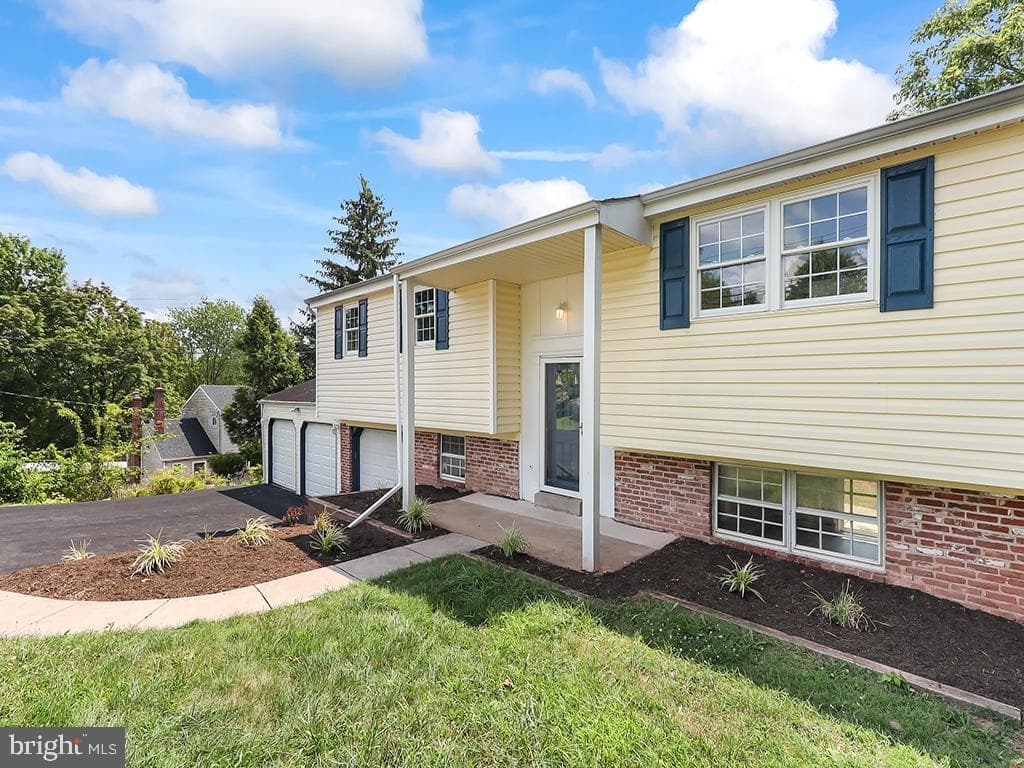 14 Featherbed Lane photo 6