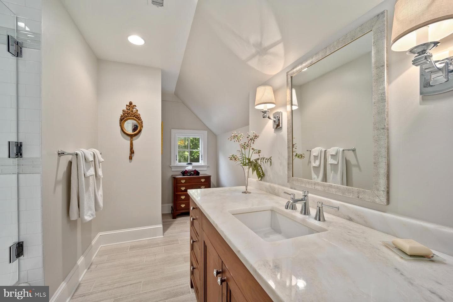 1650 Mount Pleasant Road photo 24