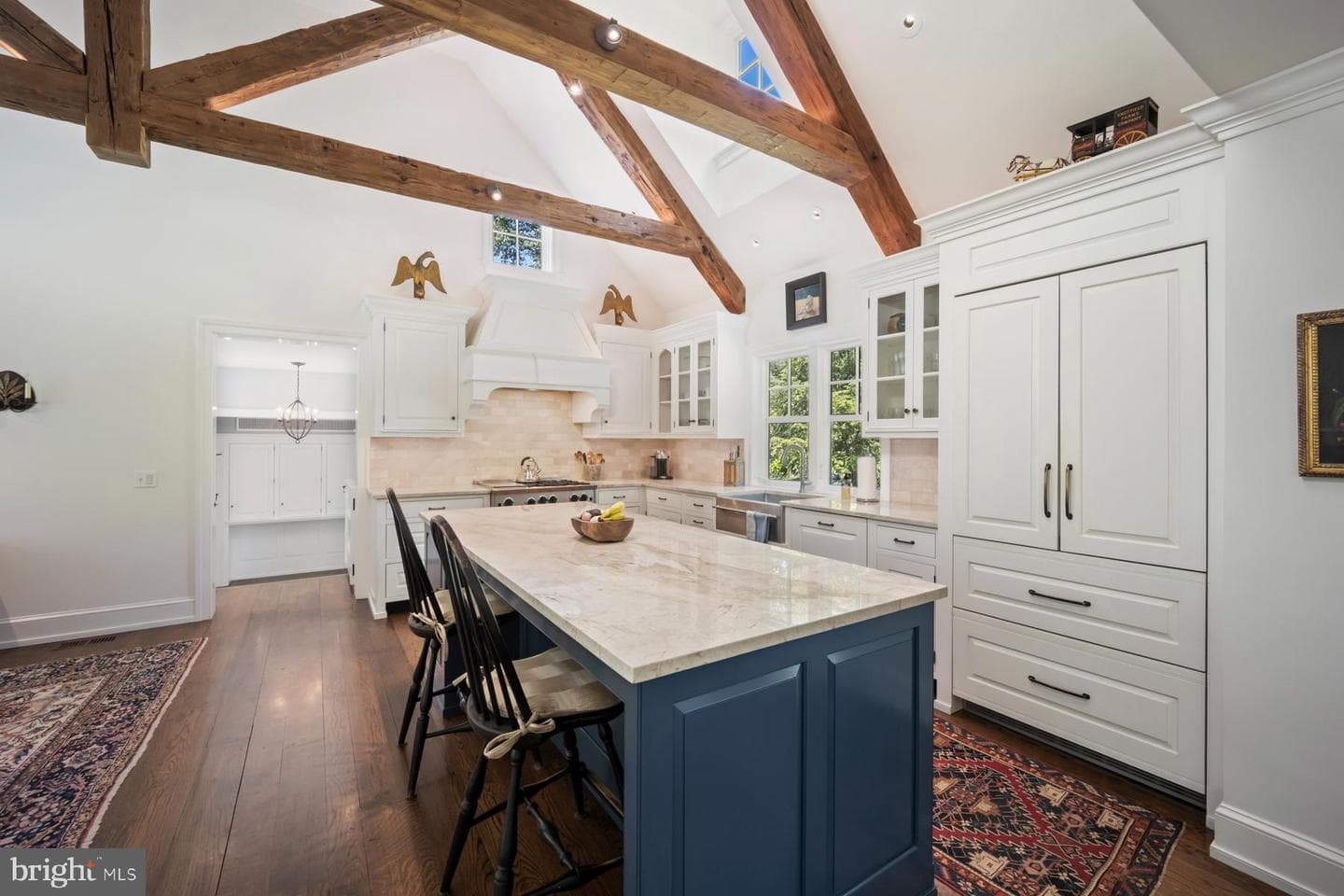 1660 Mount Pleasant Road photo 6