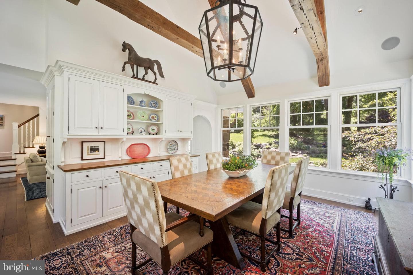 1660 Mount Pleasant Road photo 8