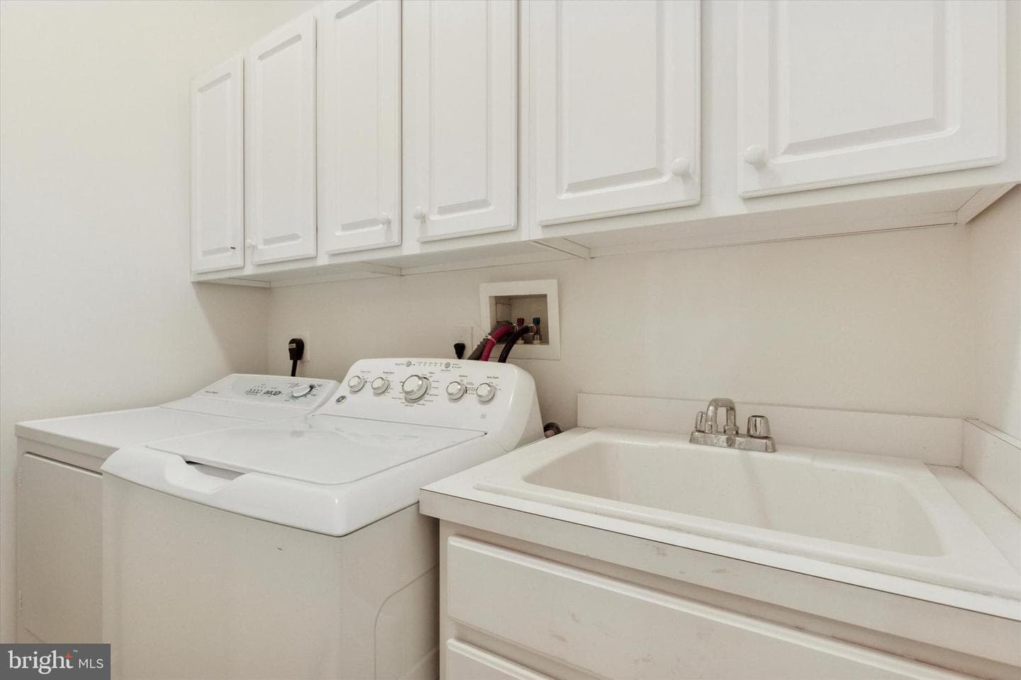 137 Mahogany Way photo 18