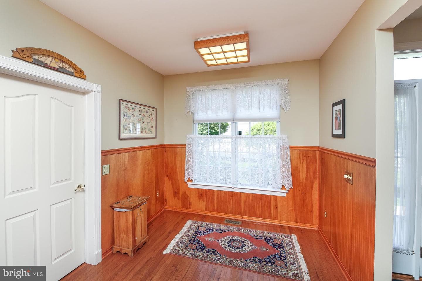 1505 Tarrington Way photo 13