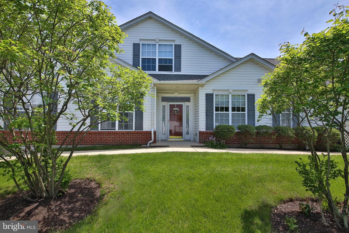 1505 Tarrington Way photo 2
