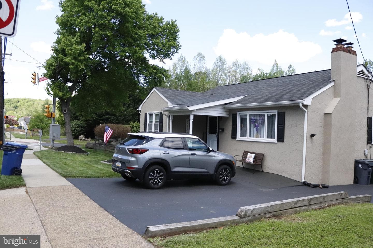 2777 Susquehanna Road photo 2