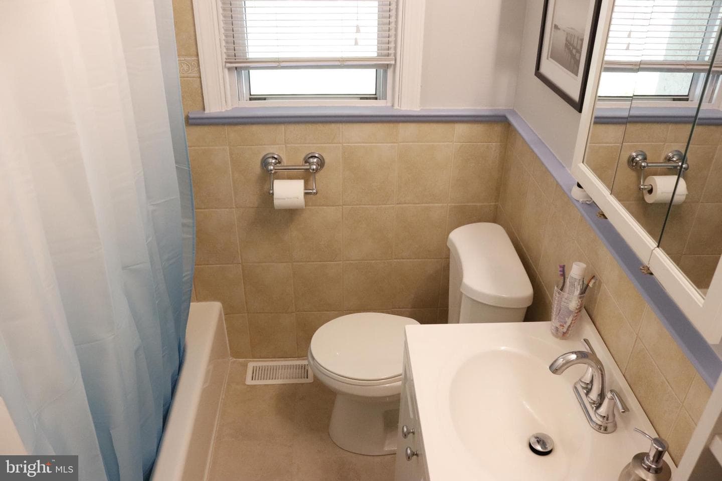 2777 Susquehanna Road photo 31
