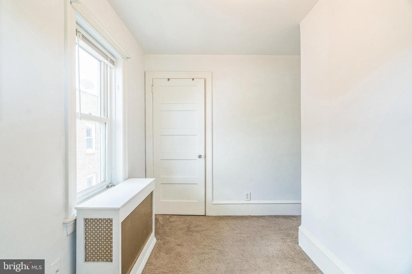 228 S 5th Avenue photo 24