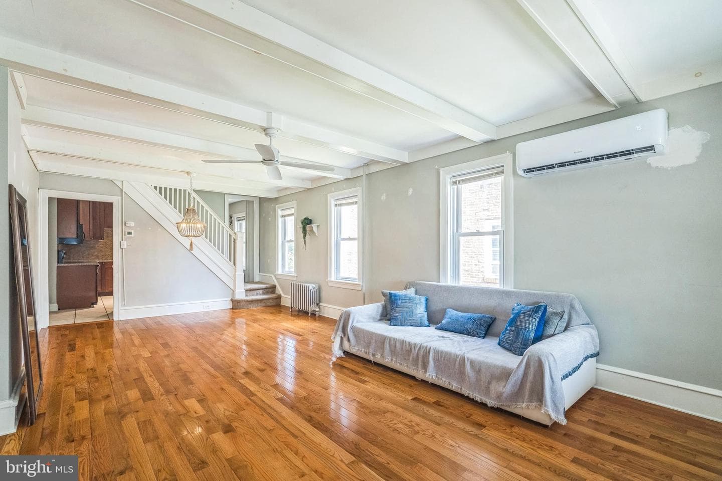 228 S 5th Avenue photo 5