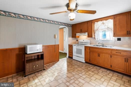 2616 N Charlotte Street photo 3