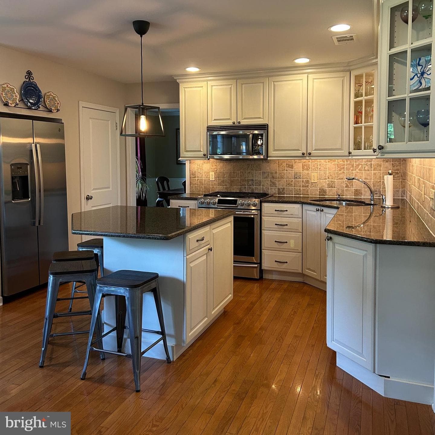 1750 Clinton Drive photo 6