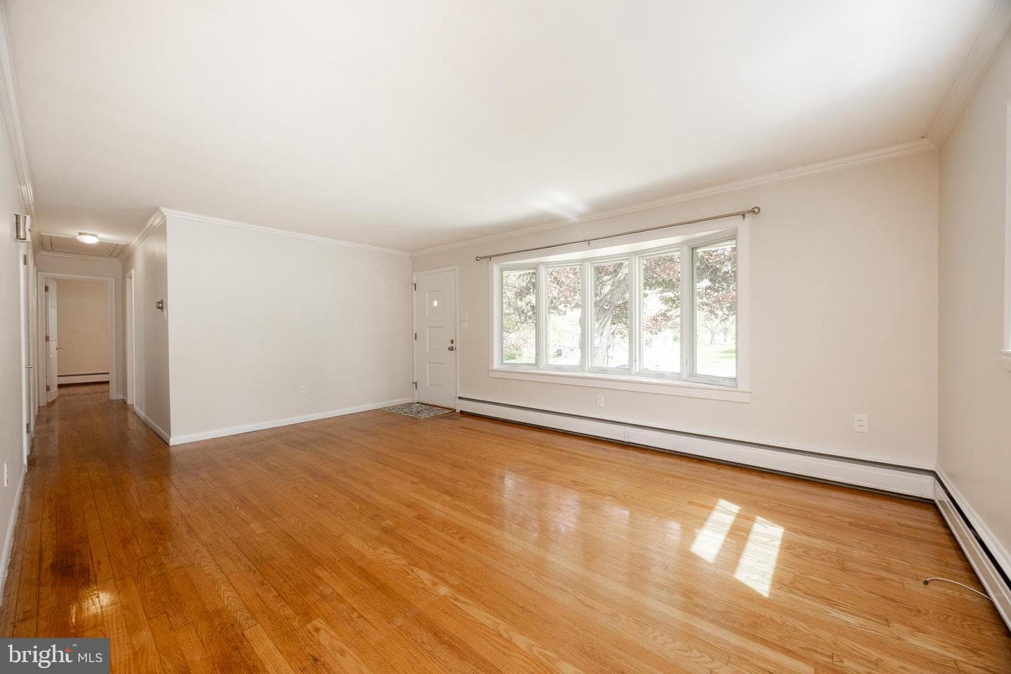 235 8th Avenue photo 4
