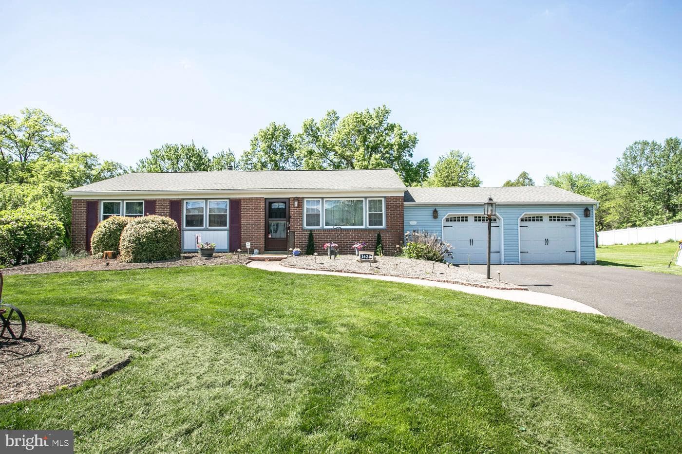 1620 Quarry Road photo 3