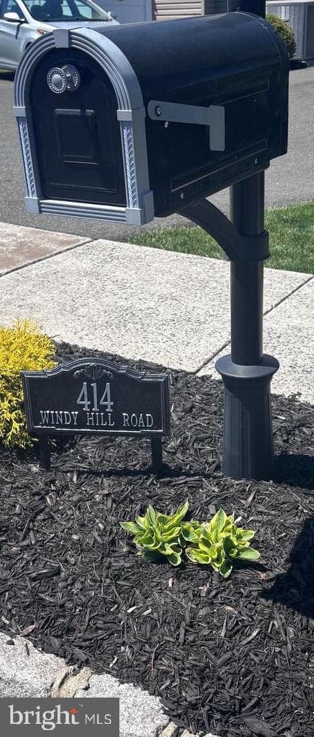 414 Windy Hill Road photo 3