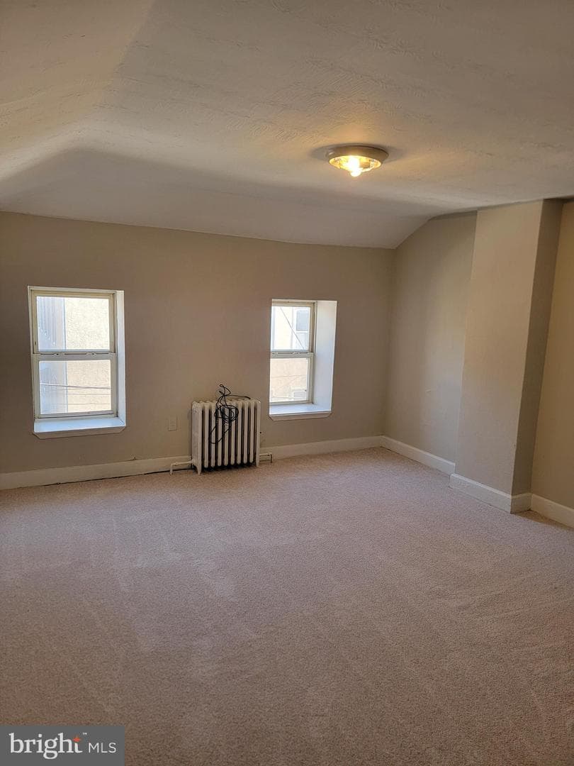 613 Walnut Street photo 12